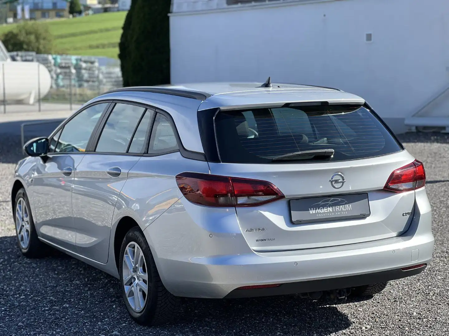 Opel Astra SportsTourer 1.6 CDTI - Navi - Anhängerkupplung - Silber - 2