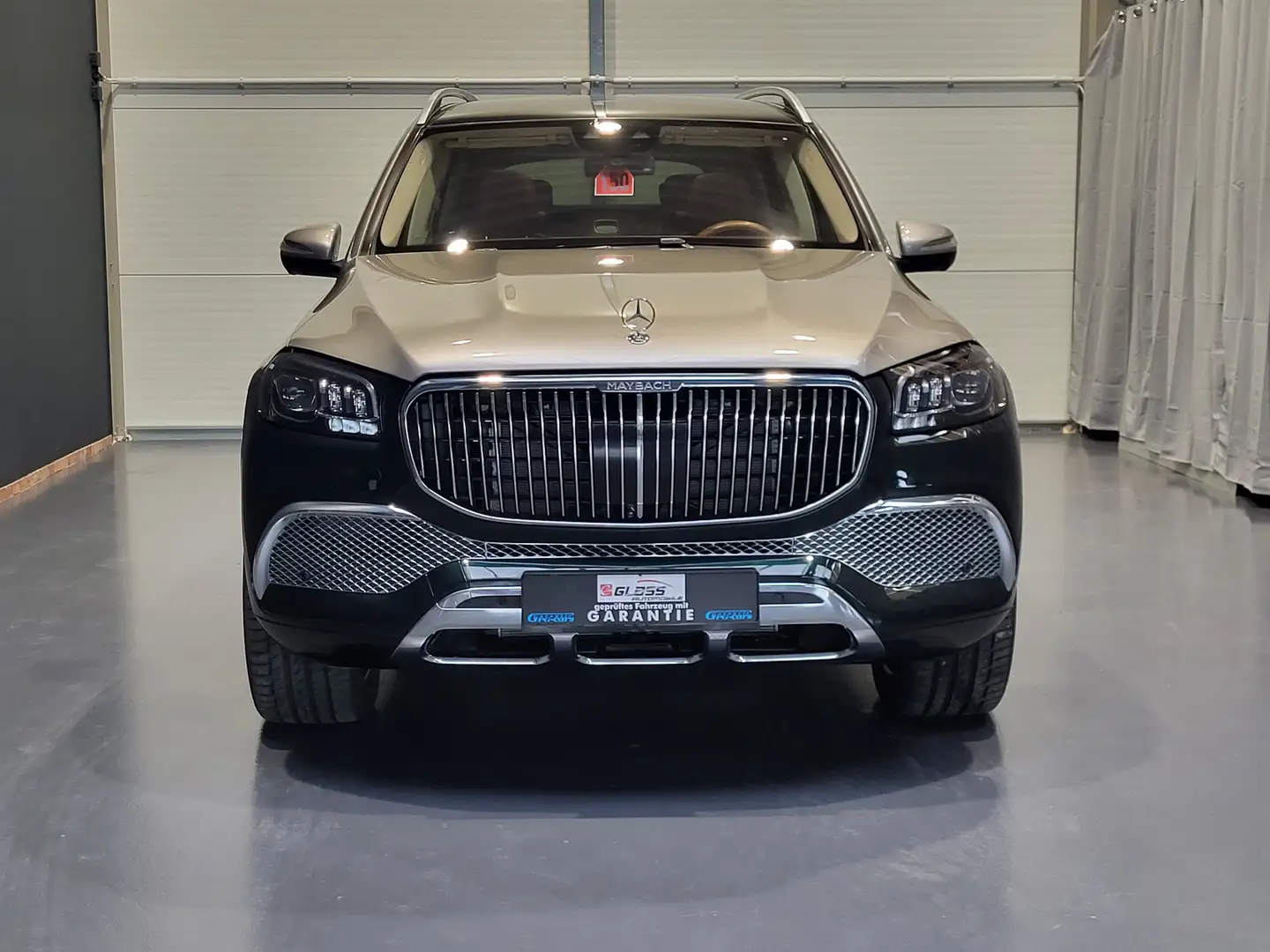 Mercedes-Benz GLS 600 Maybach 4seats *on stock| only COC* Zilver - 2
