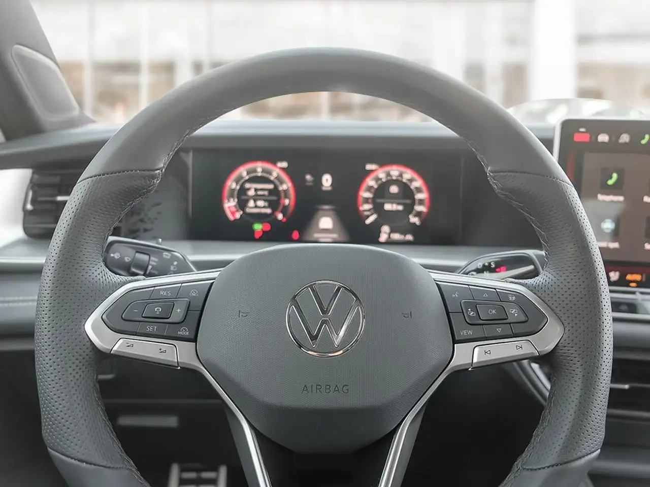 Volkswagen Tiguan снимка Volkswagen Tiguan