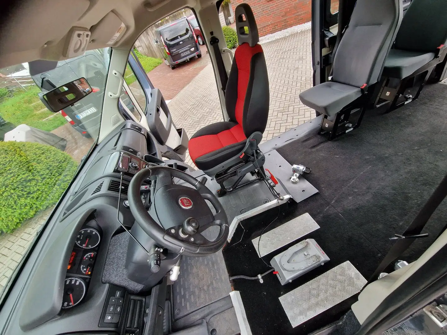 Fiat Ducato 180 Power*Aut.Selbstfahrer/DockingSTN*AC* Grijs - 2