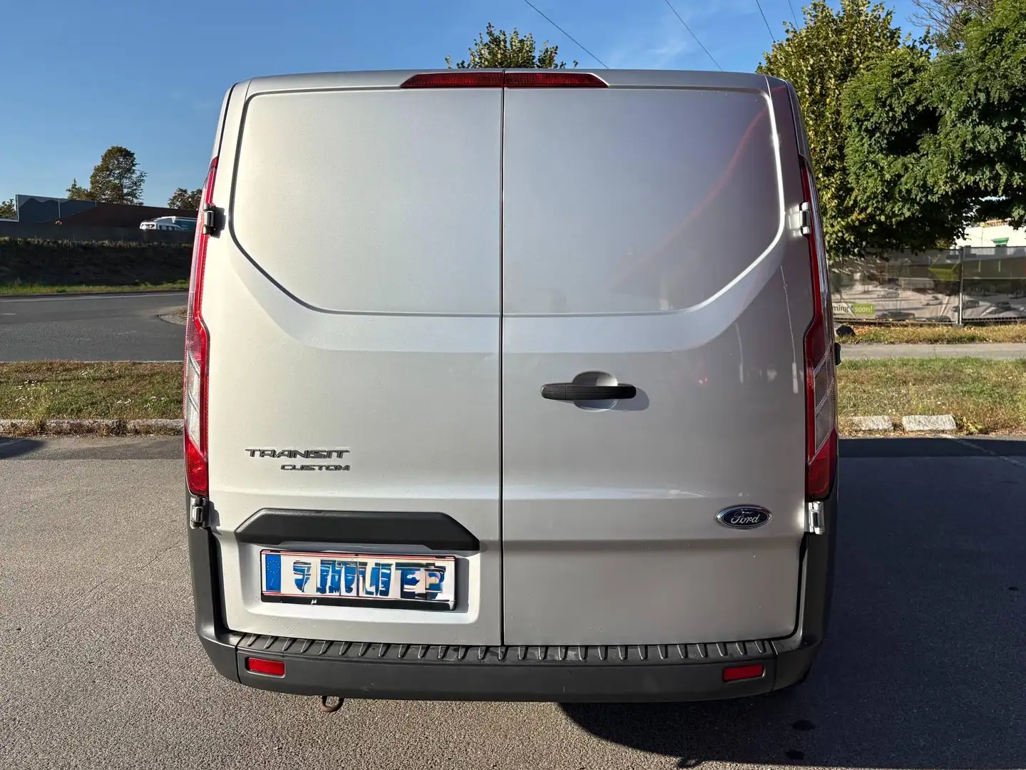 Ford Transit Custom Transit Custom Kasten 2,0 TDCi L1H1 250 Startup Startup Silber - 2