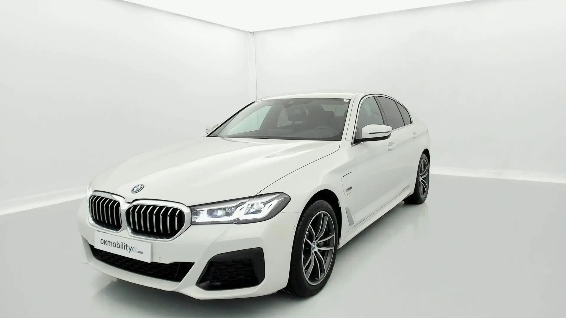 BMW 520 520e Blanc - 1
