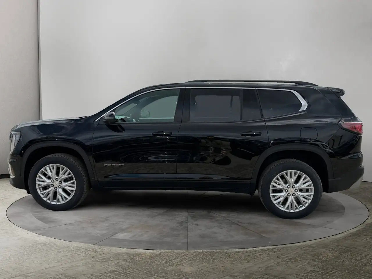 GMC Acadia снимка GMC Acadia