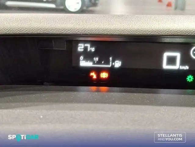 Citroen C3 view 23