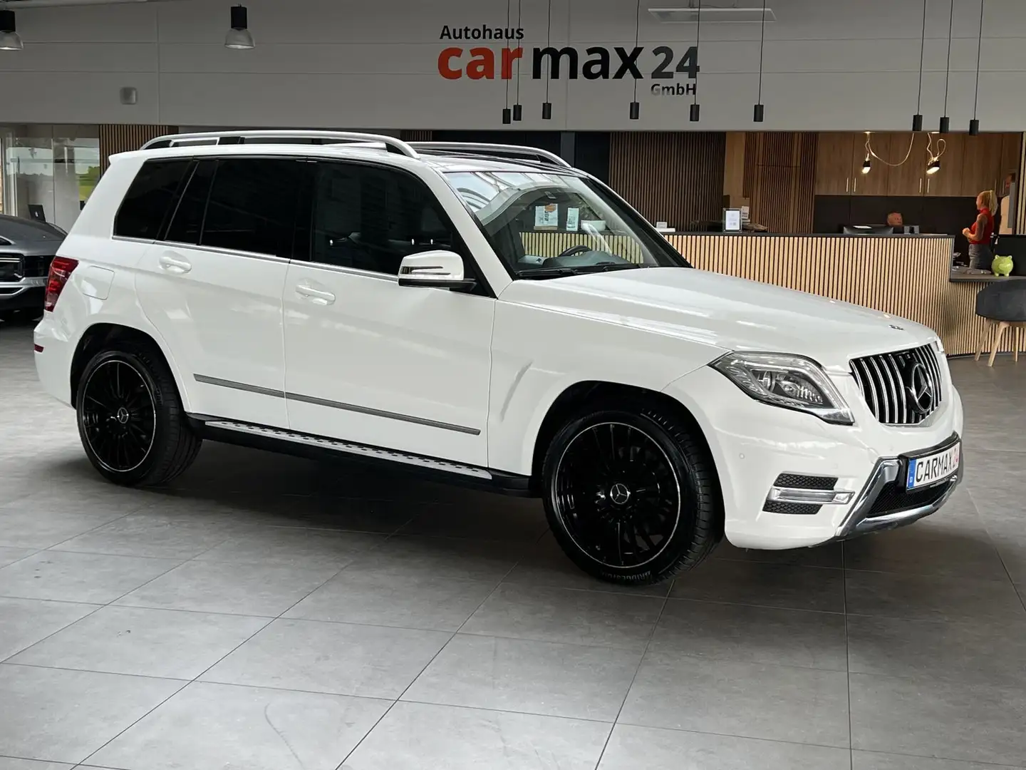 Mercedes-Benz 220 GLK GLK220 CDI 4M AMG Sport Paket Edition Pano Blanco - 1