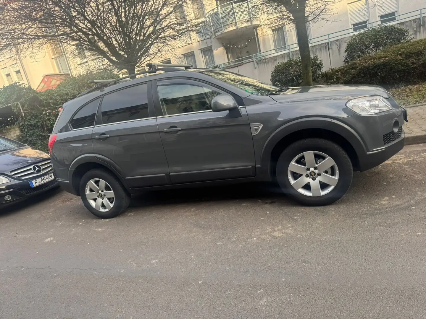 Chevrolet Captiva "Family Edition" 2,4 2WD Family Edition - 1