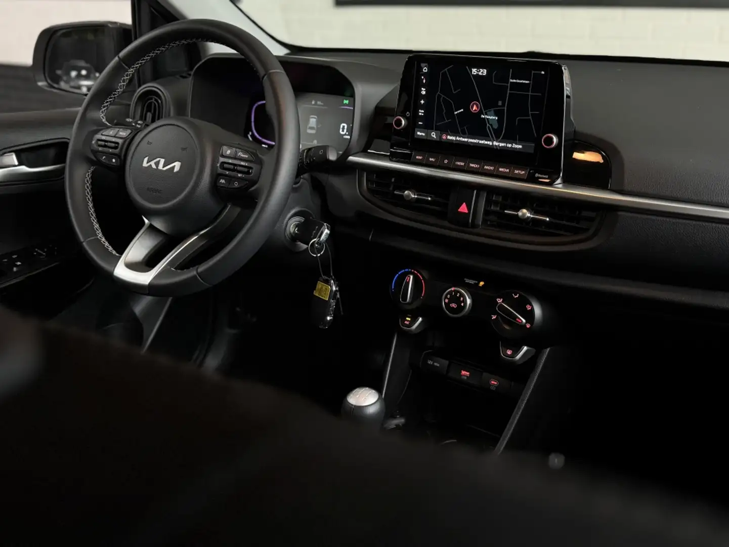 Kia Picanto 1.0 DPI DynamicLine Camera Navi Cruise Wit - 2