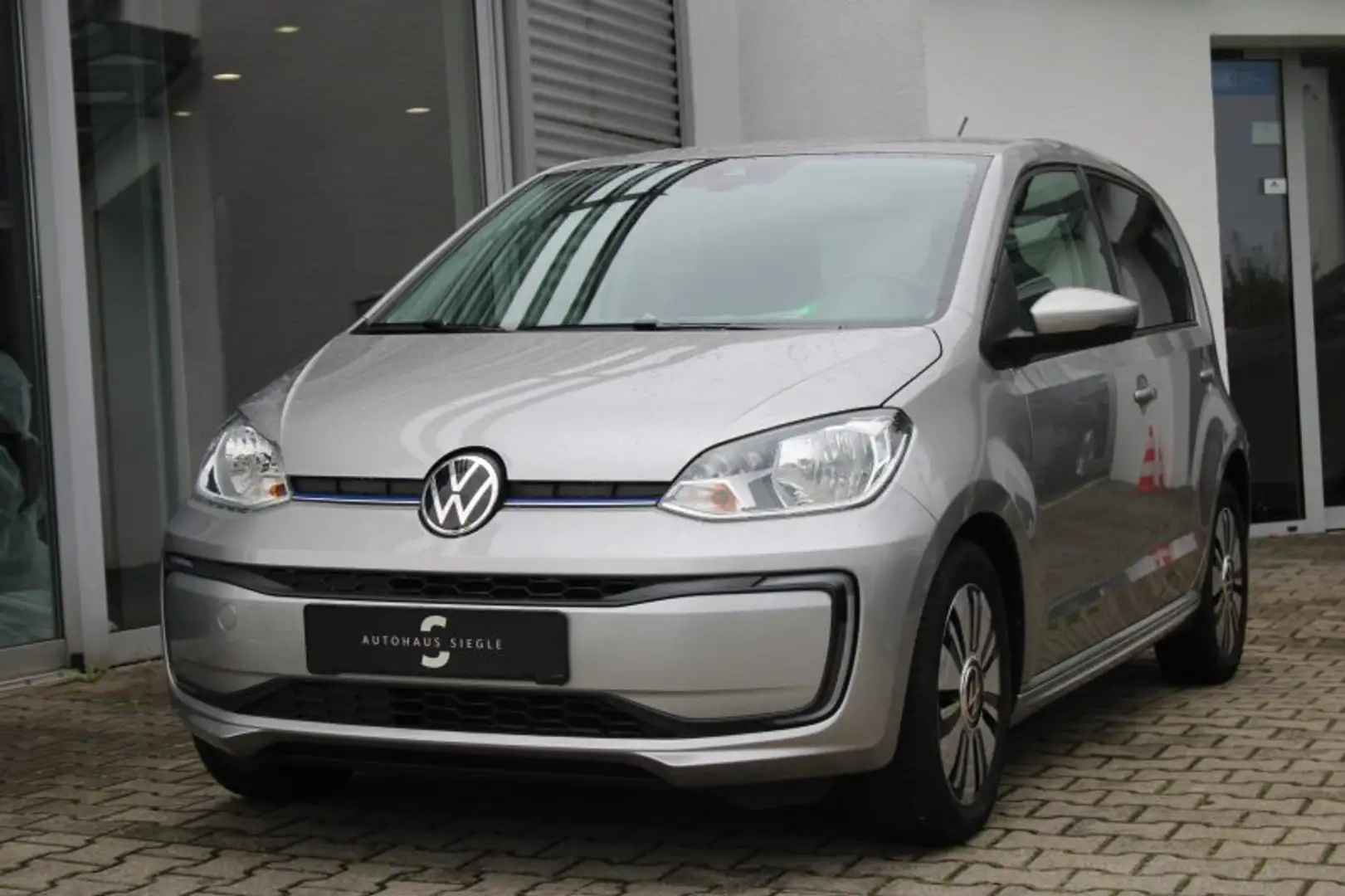 Volkswagen e-up! United 5 -Türen CCS Tempomat Kamera Sitzheizung AL Silber - 2
