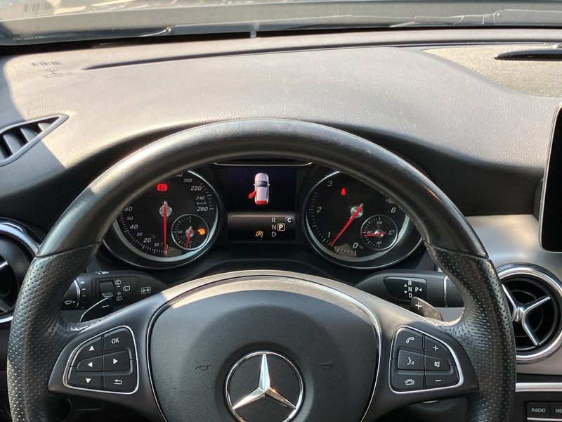 Mercedes-Benz GLA 200 GLA 200 d Austria Night Edition — photo 11