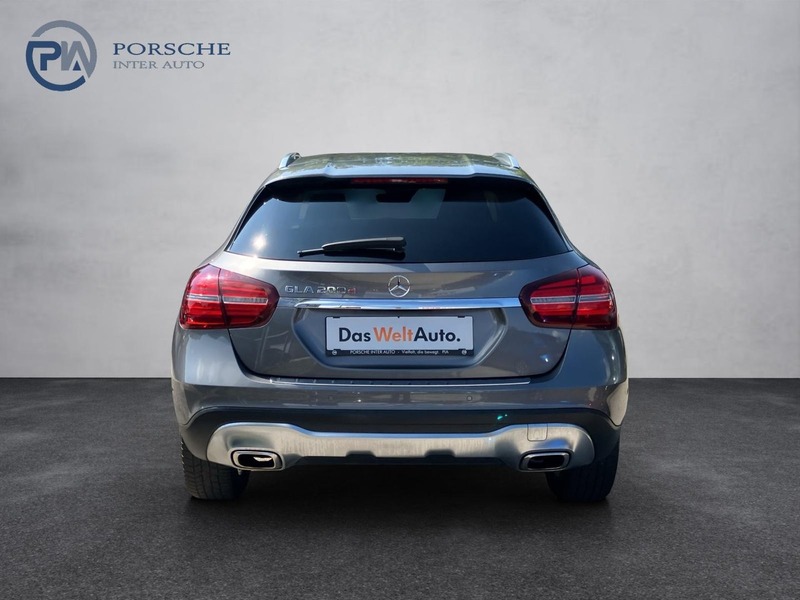 Mercedes-Benz GLA 200 GLA 200 d Austria Night Edition — photo 6
