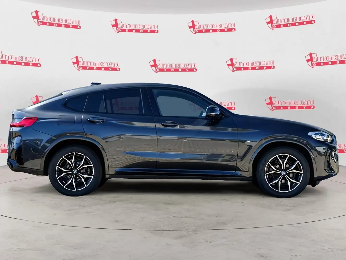BMW X4 X4 xDrive20i 48V Msport TETTO/PELLE FULL Nero - 2