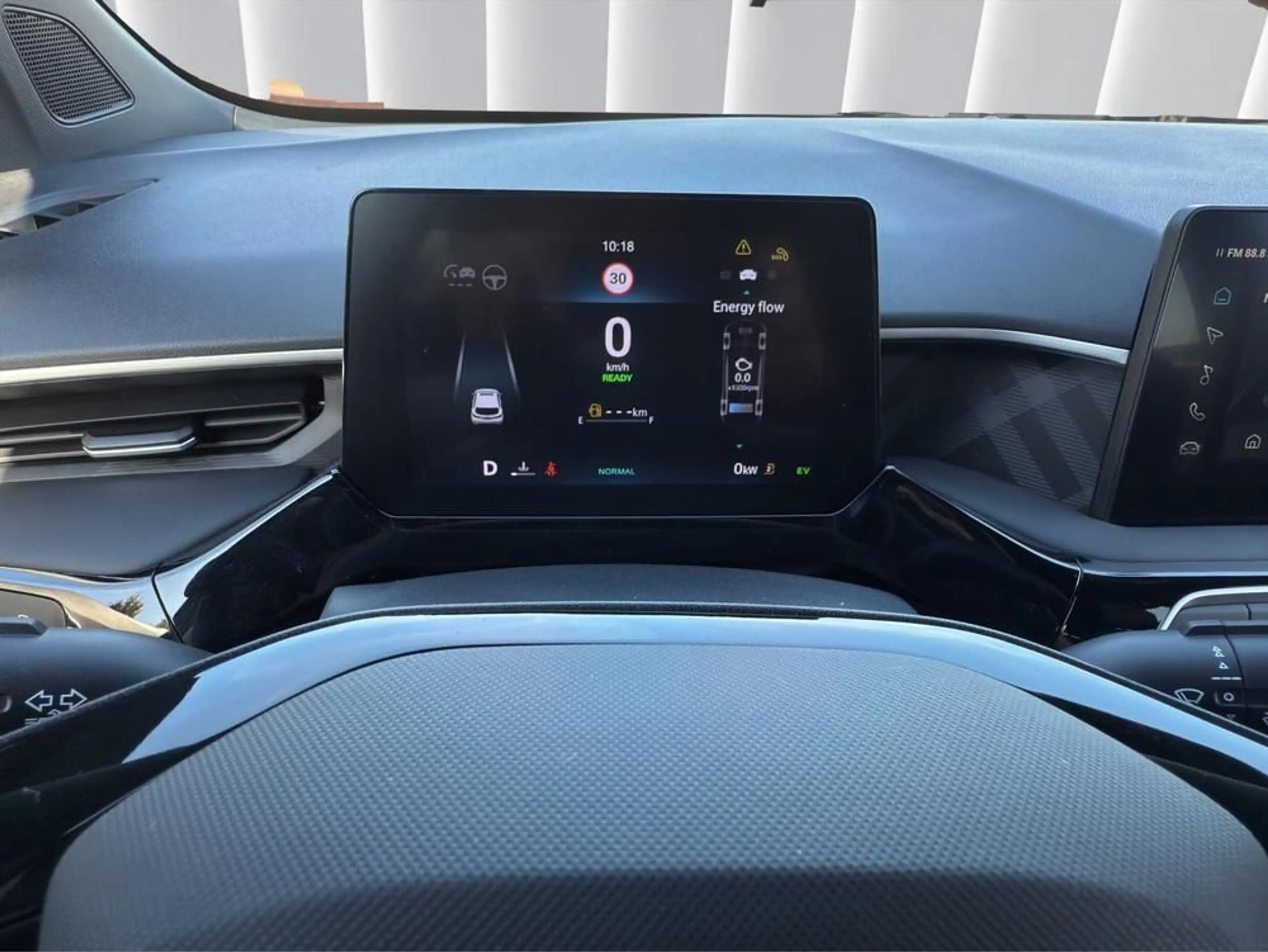 MG MG3 3 1.5 Hybrid+ 143 kW Luxury — photo 8