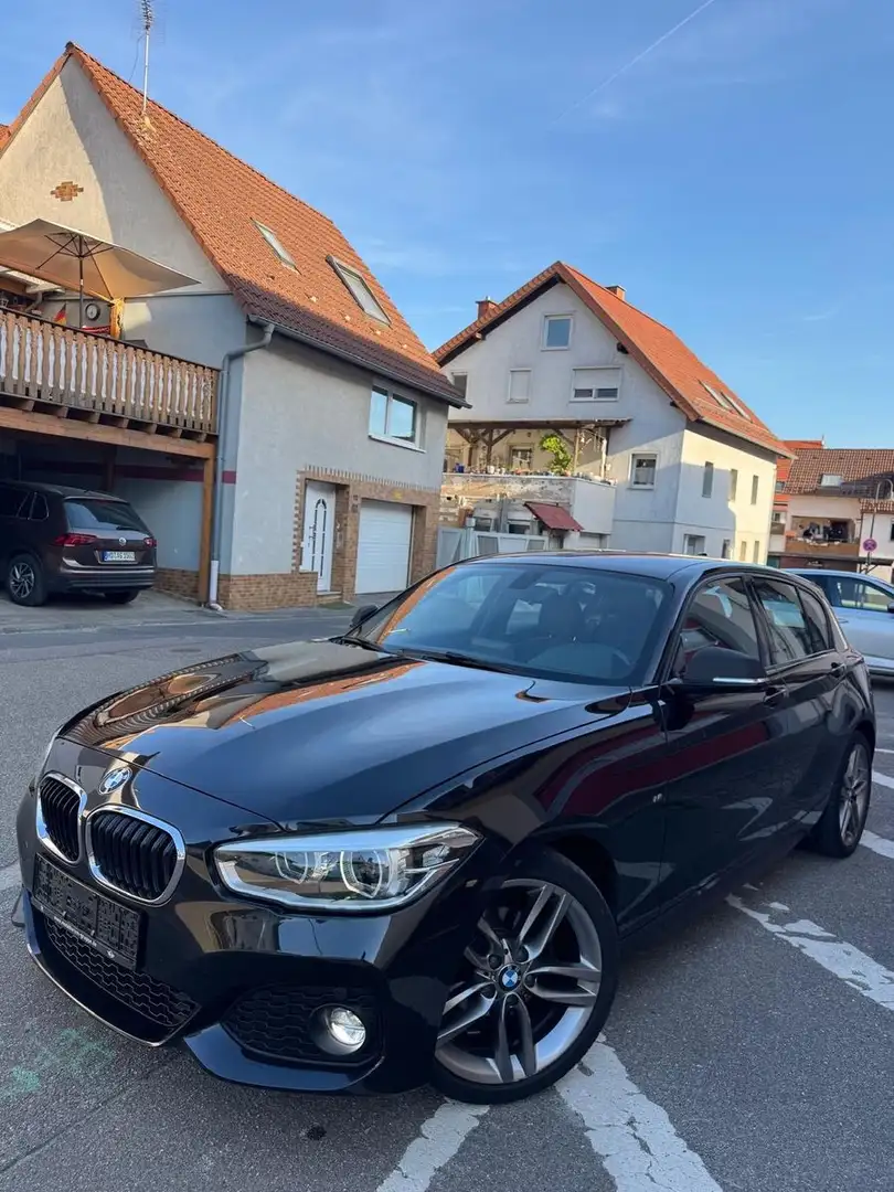 BMW 116 1 Lim. 5-trg. M SPORT PAKET, LED,NAVI Noir - 1