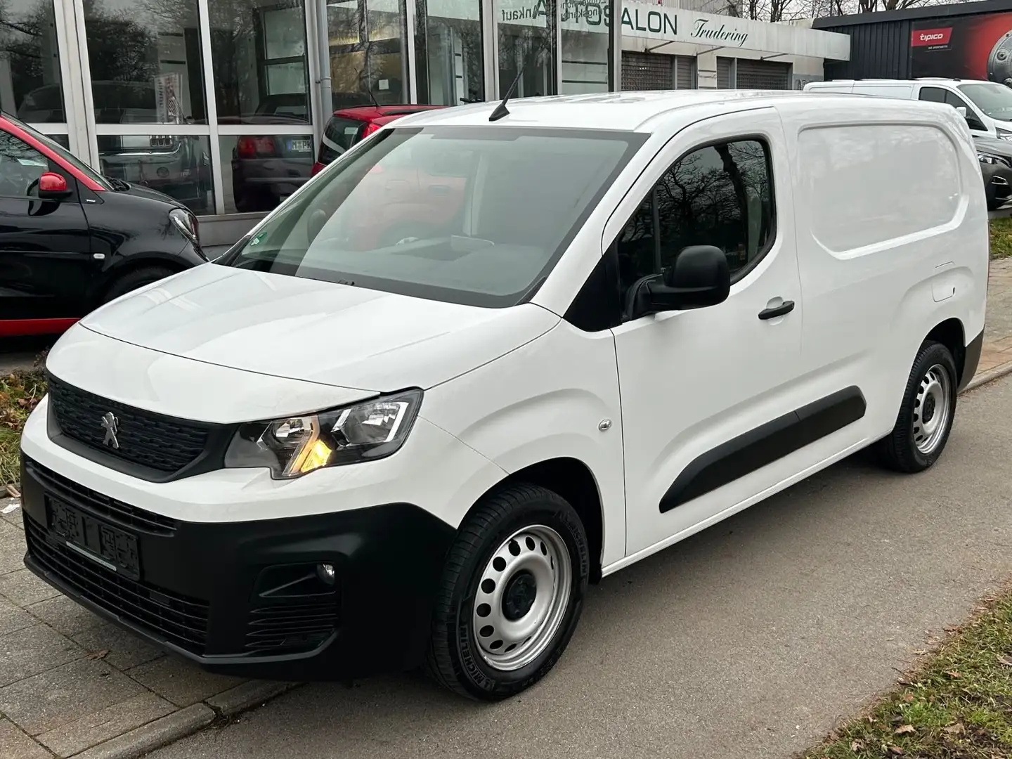 Peugeot Partner Premium L2 Regale Werkstatt Navi PDC Blanc - 2