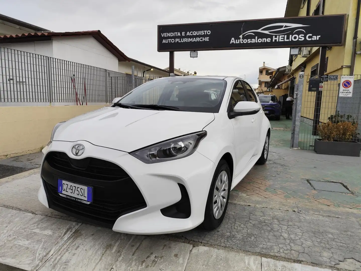 Toyota Yaris Yaris IV 2025 1.5h Active GARANZIA TOYOTA Blanc - 1