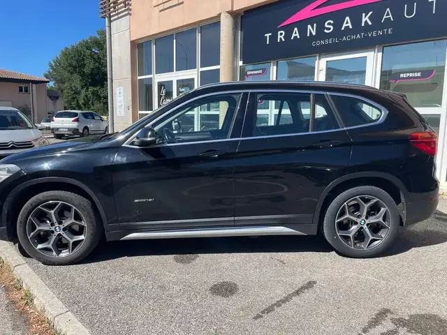 BMW X1 view 7