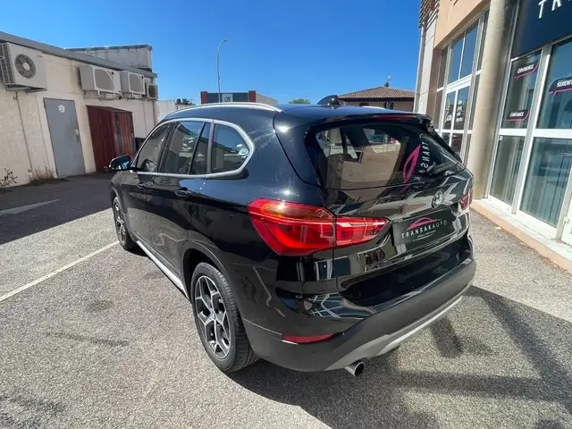 BMW X1 view 6
