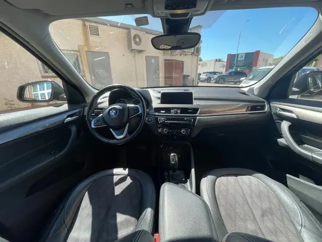 BMW X1 view 14