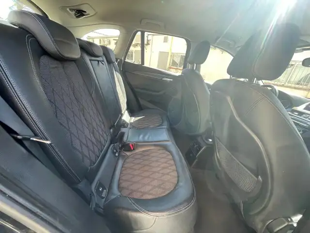 BMW X1 view 12