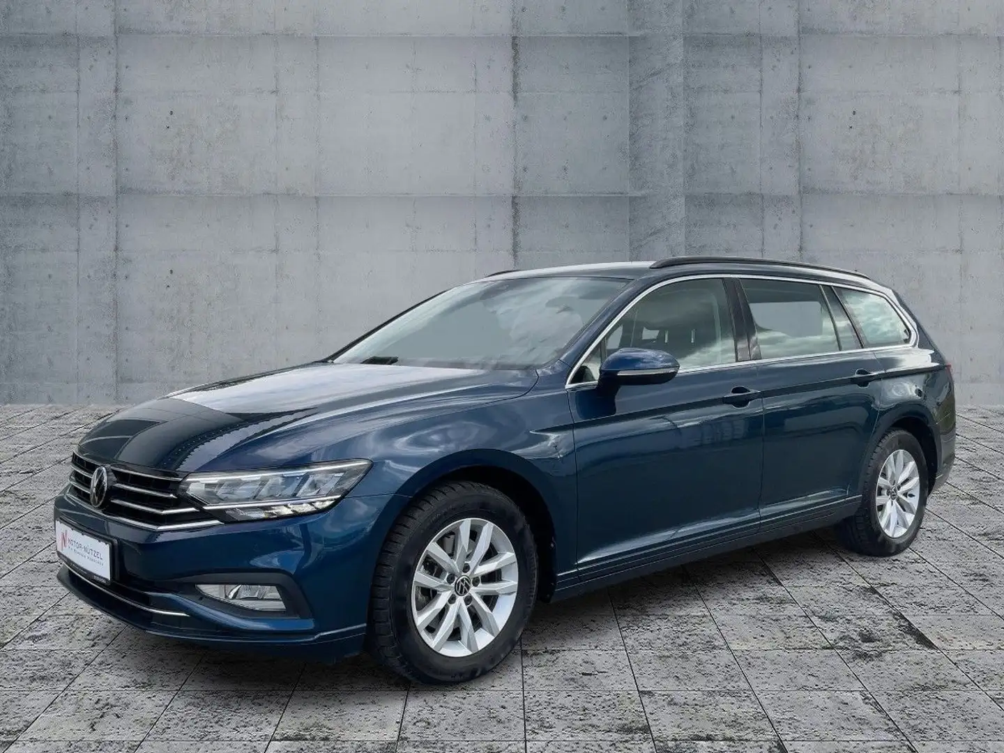 Volkswagen Passat Variant 1.5 TSI BUSINESS LED+NAV+ACC+SHZ Blau - 2