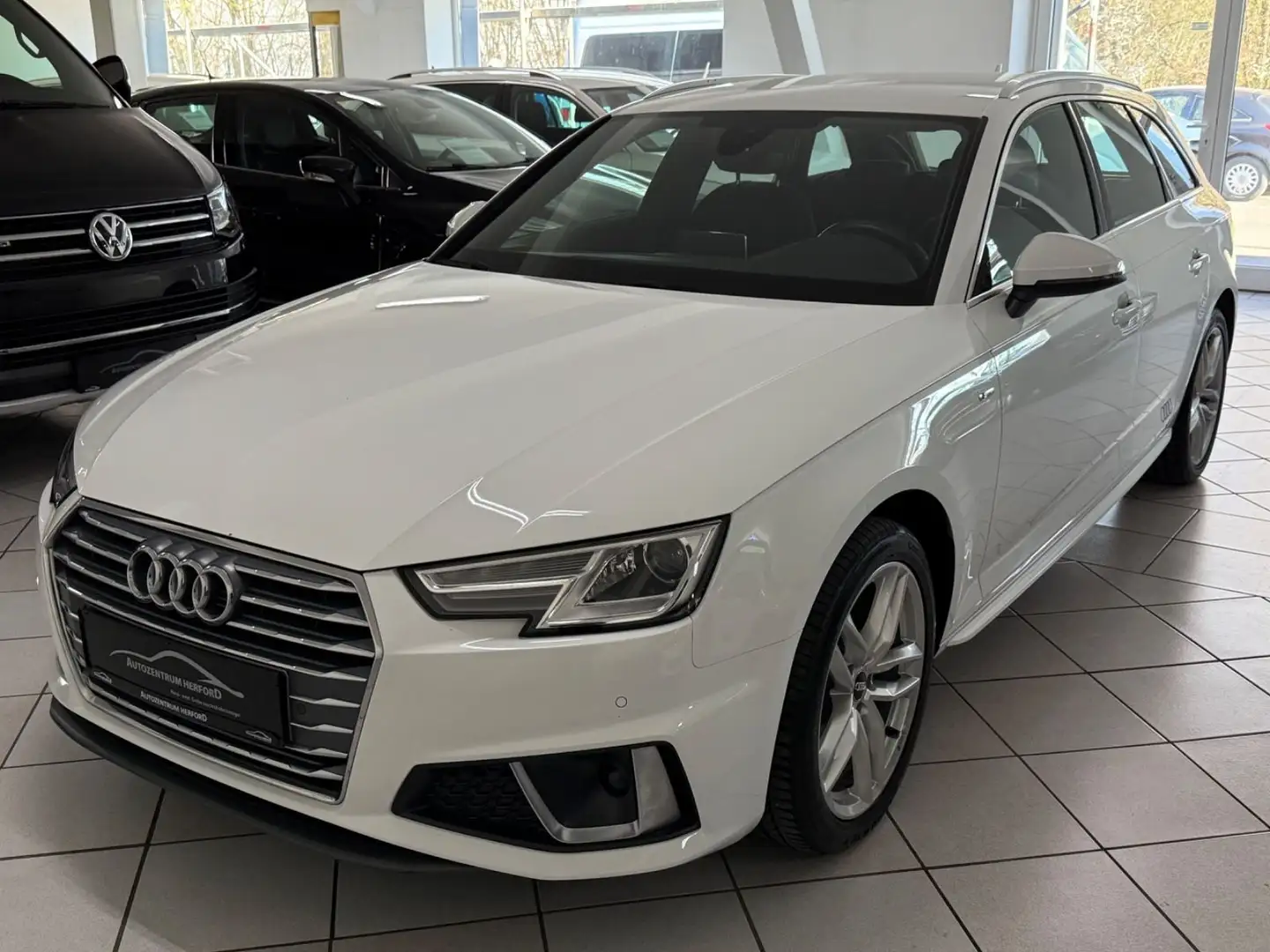 Audi A4 Avant 35 TDI S-Line Navi Xenon ACC AHK Blanc - 1