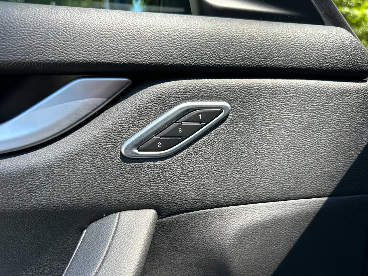 Maserati Levante 2021 — фото 12