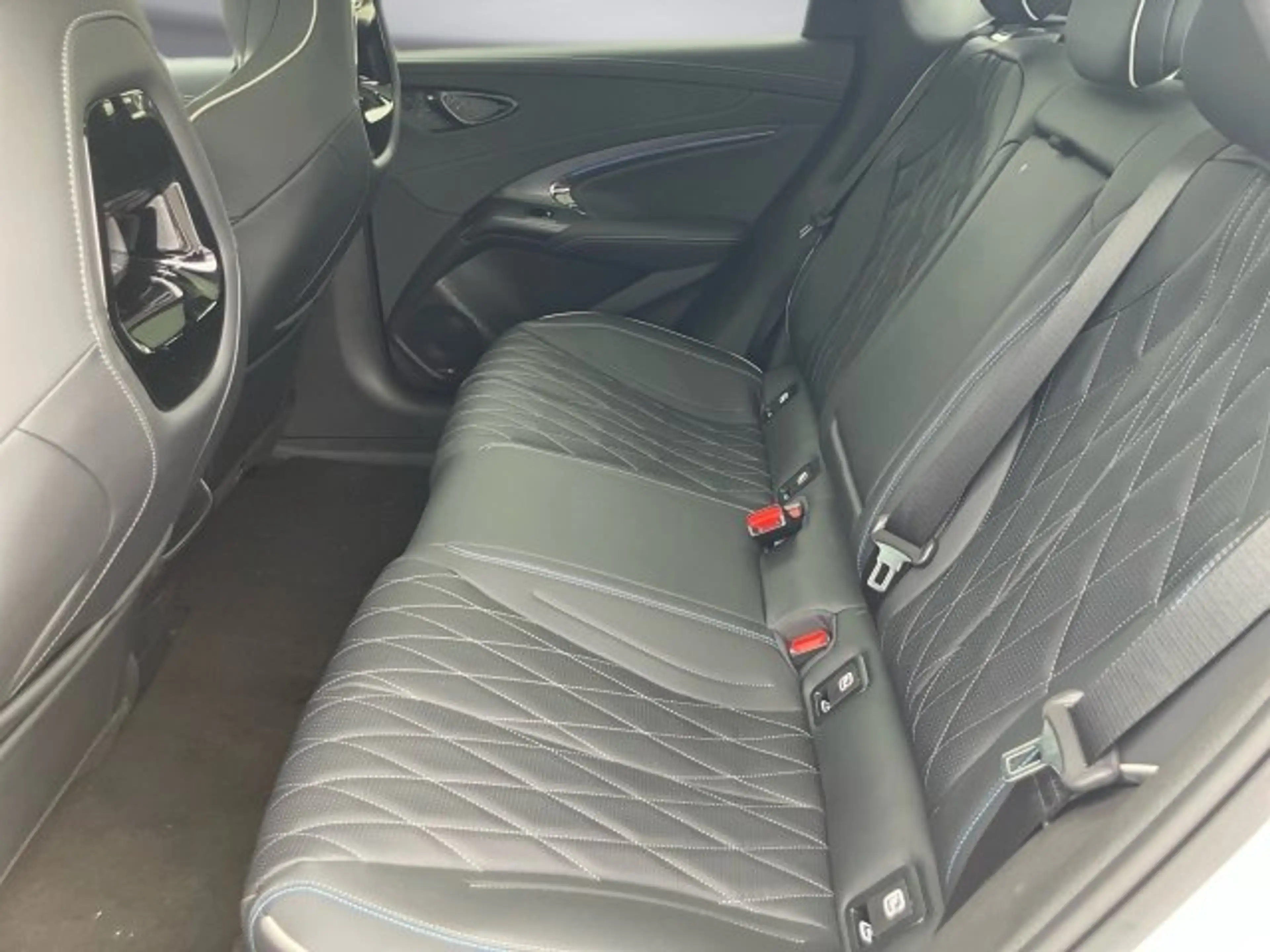 BYD Seal Design MY26 — photo 12