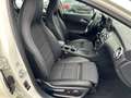 Mercedes-Benz GLA 200 7G-DCT "Urban" Automatik Weiß - thumbnail 14