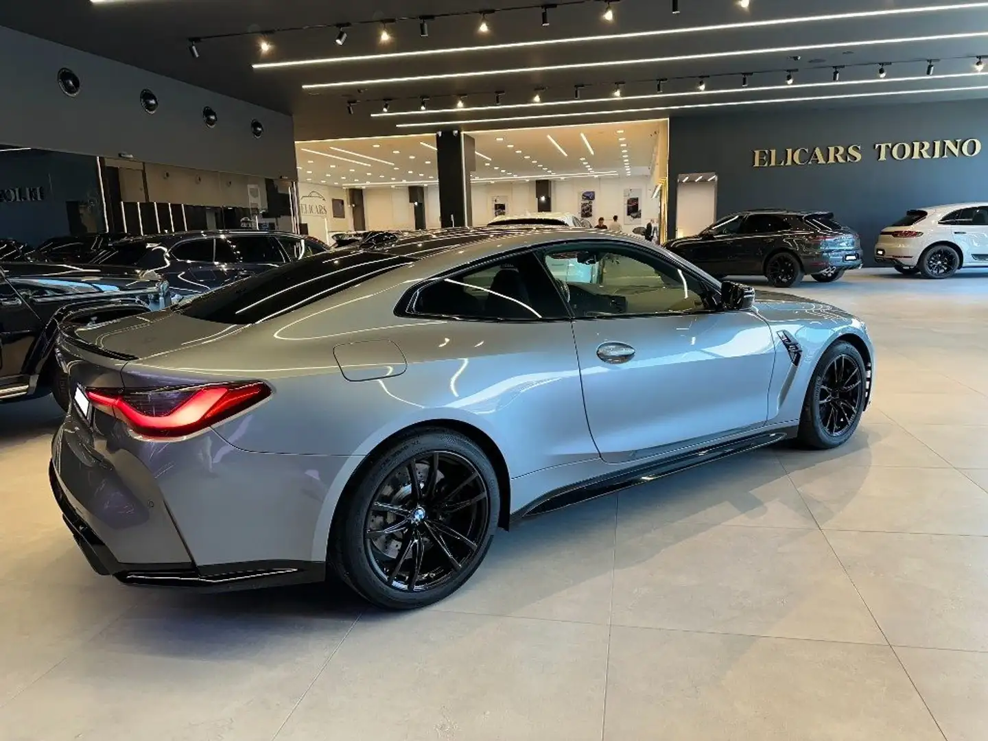 BMW M4 Competition Grigio - 2