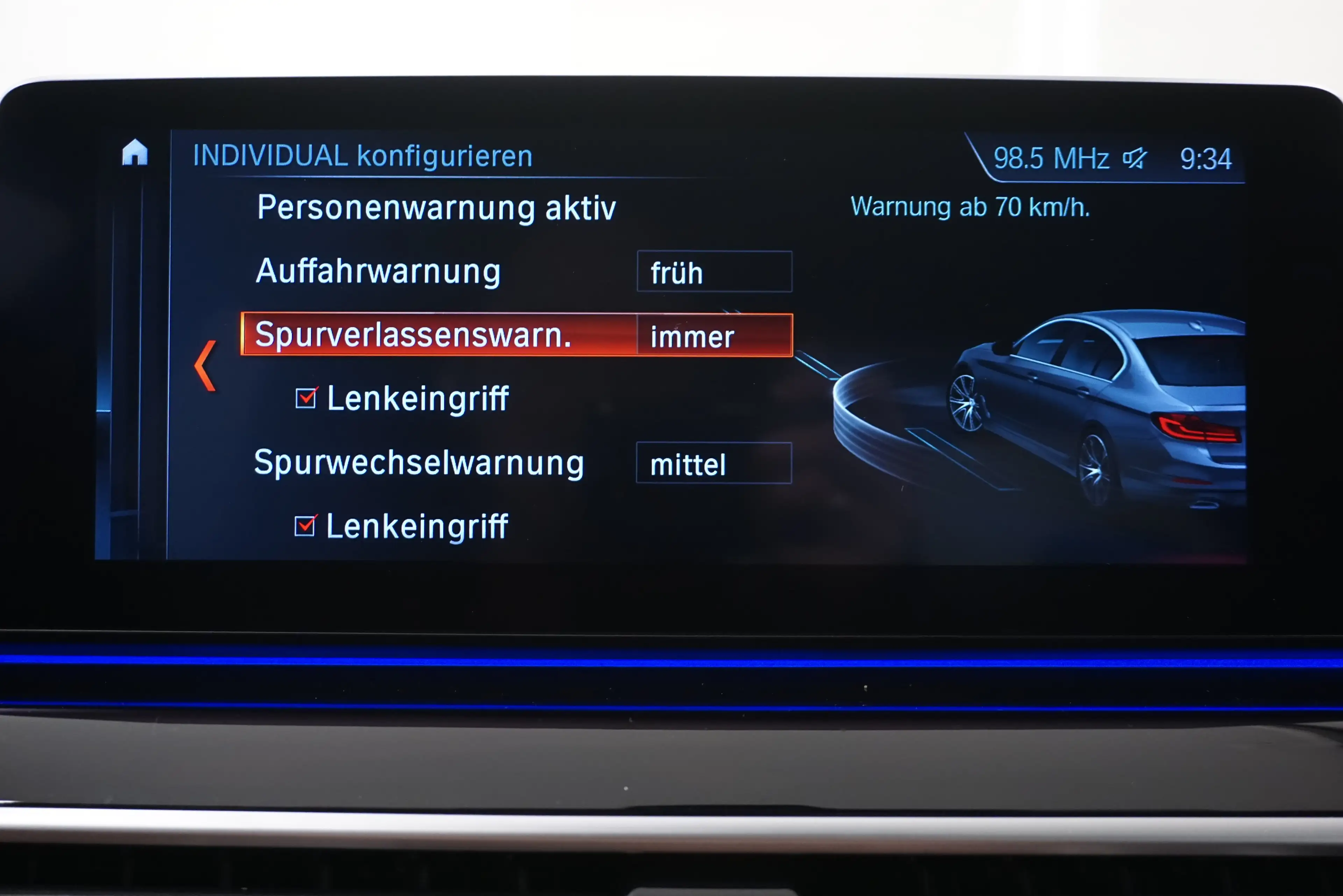 BMW 525 d Sport Line // Limousine // Abstandstempomat // — photo 11
