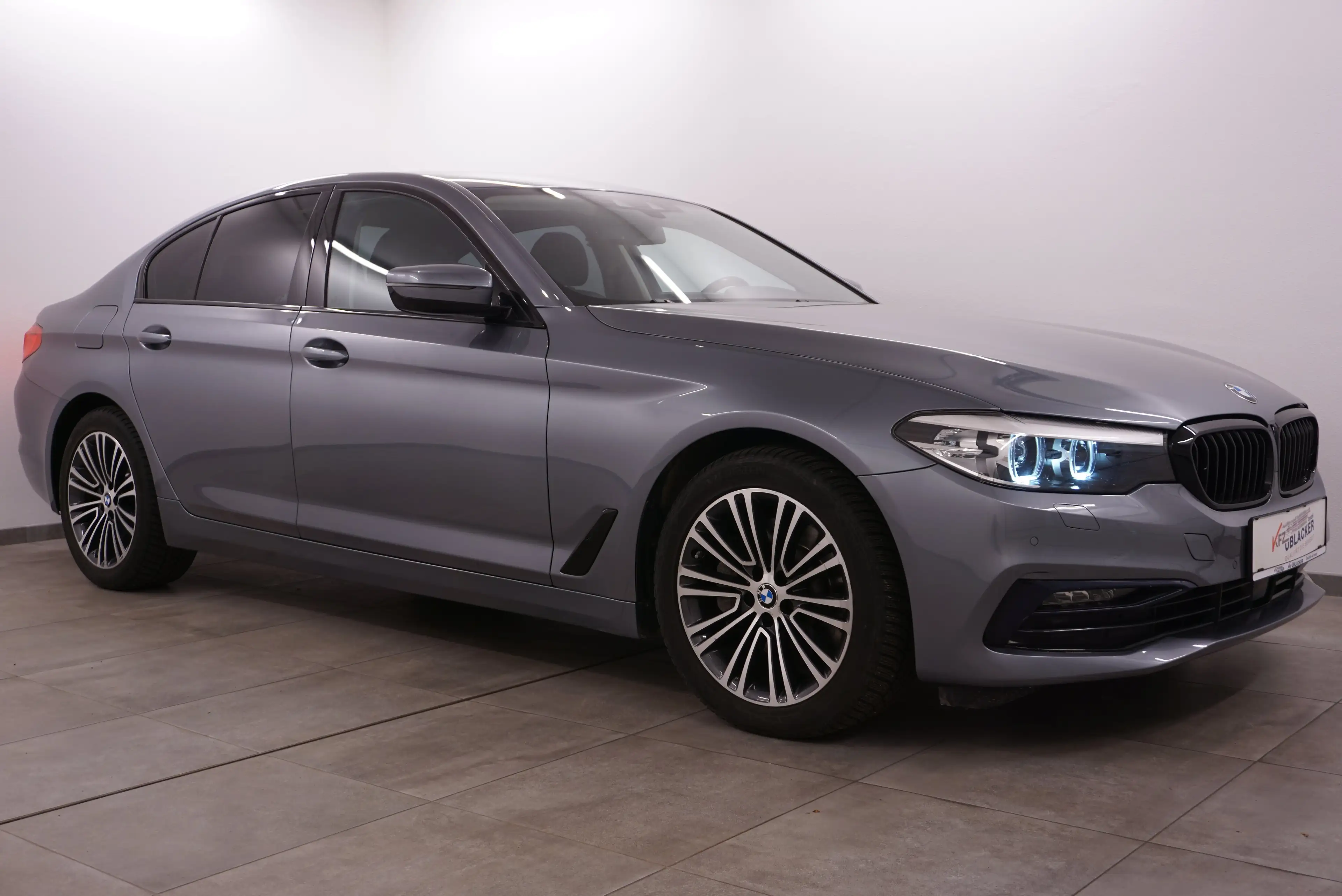 BMW 525 d Sport Line // Limousine // Abstandstempomat //