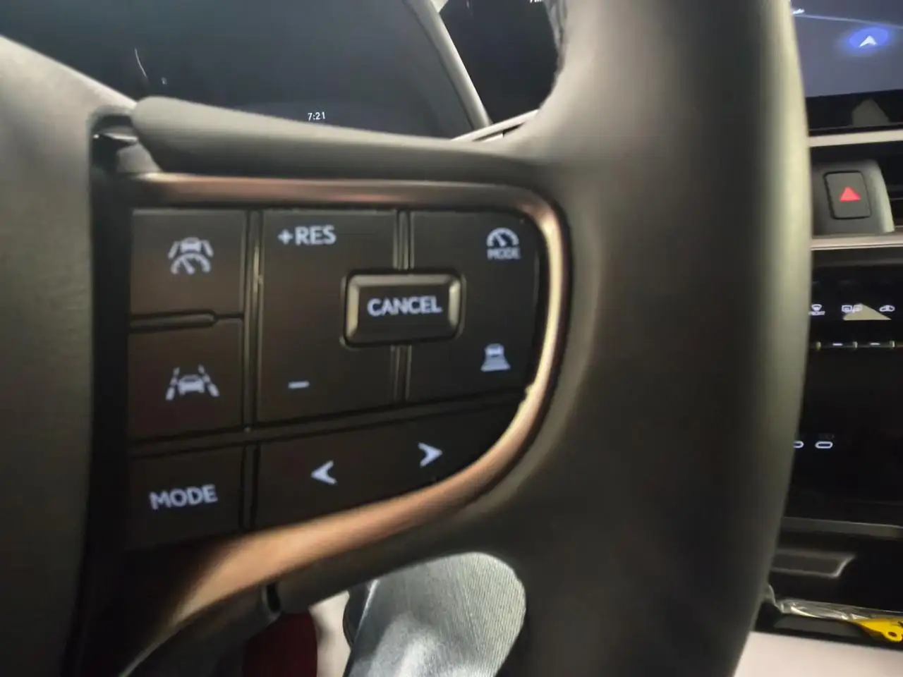 Lexus UX 2024 LUXURY BATTERY 72.8 KWH SISTEMI "ADAS", миниатюра 23