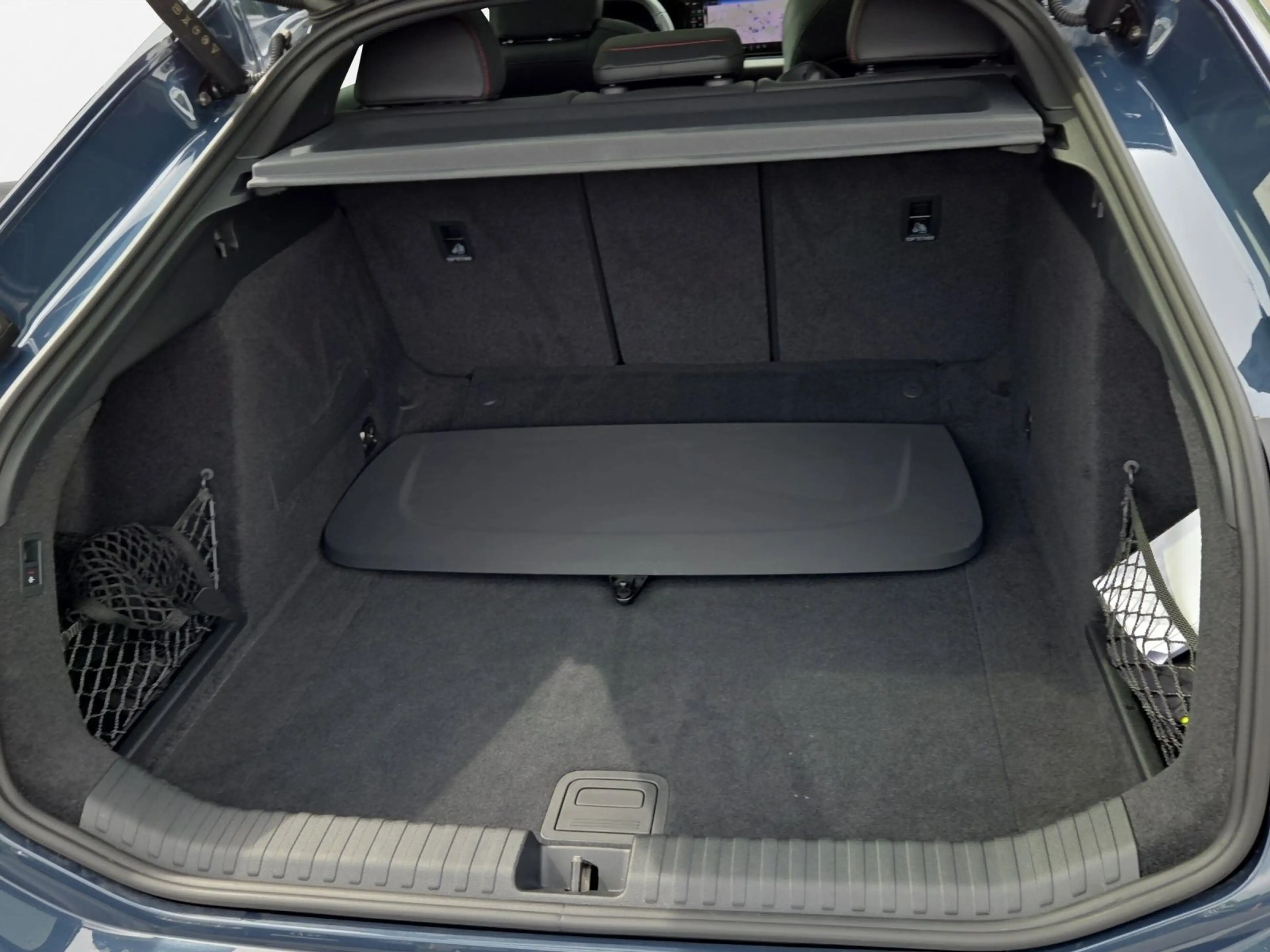 Audi S6 e-tron *Navi*Matrix*Alu*AHK*HUD*B&O* — photo 12