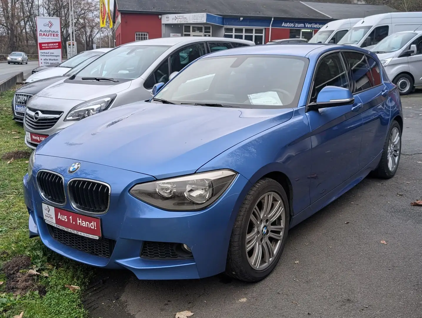 BMW 118 i M-SPORT-PAKET 170PS 2013 2.Hd nur 123tKM! Bleu - 1