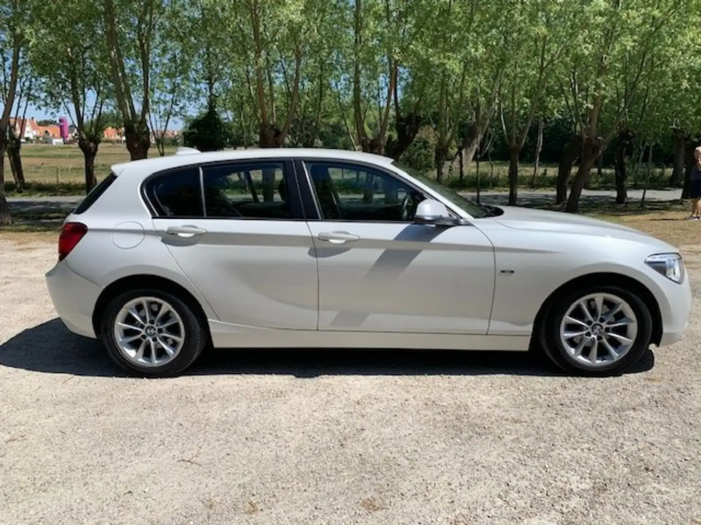 BMW 116 116d EfficientDynamics Edition Sport Line Wit - 2