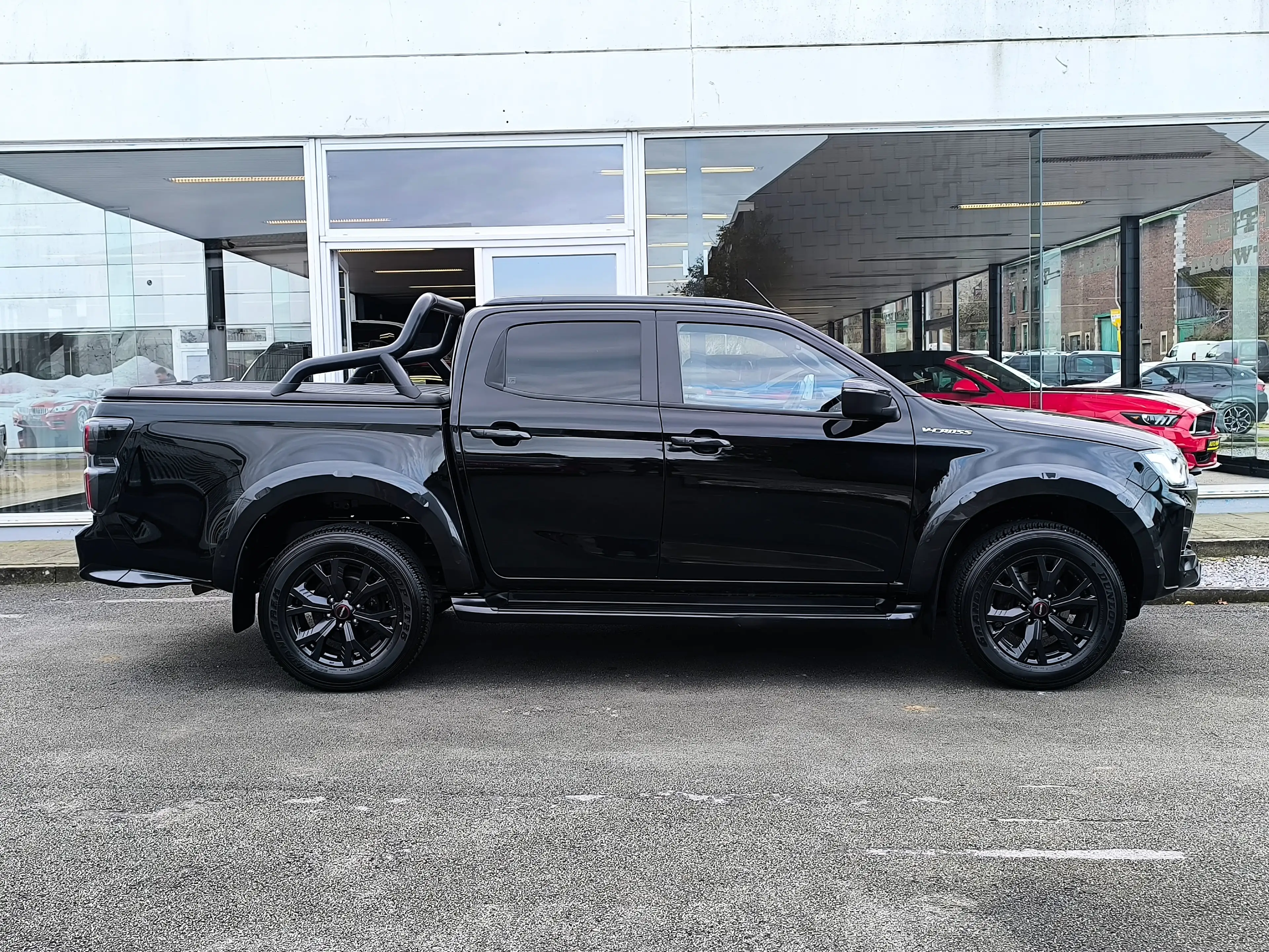Isuzu D-Max 1.9 Turbo D 4WD V-CROSS 163CV CUIR CLIM GPS XENON — photo 3