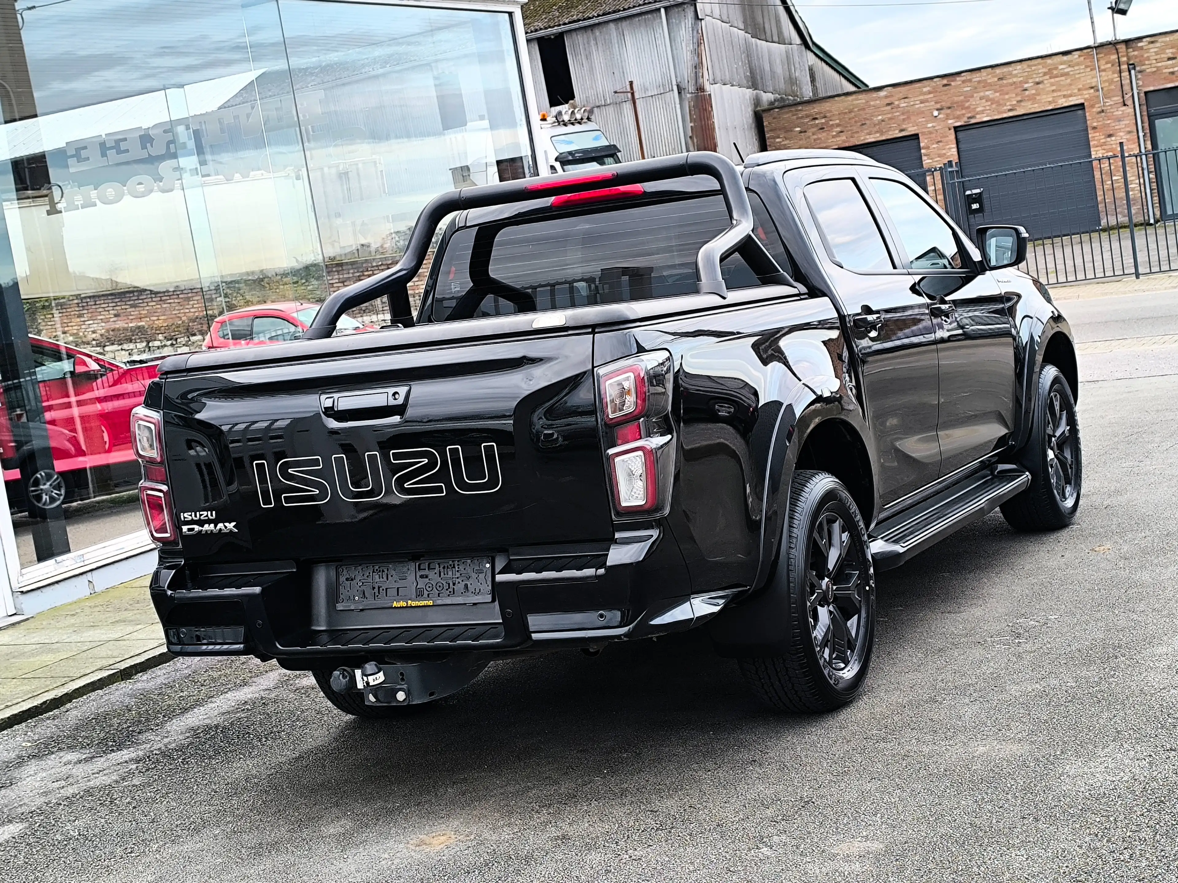 Isuzu D-Max 1.9 Turbo D 4WD V-CROSS 163CV CUIR CLIM GPS XENON — photo 2