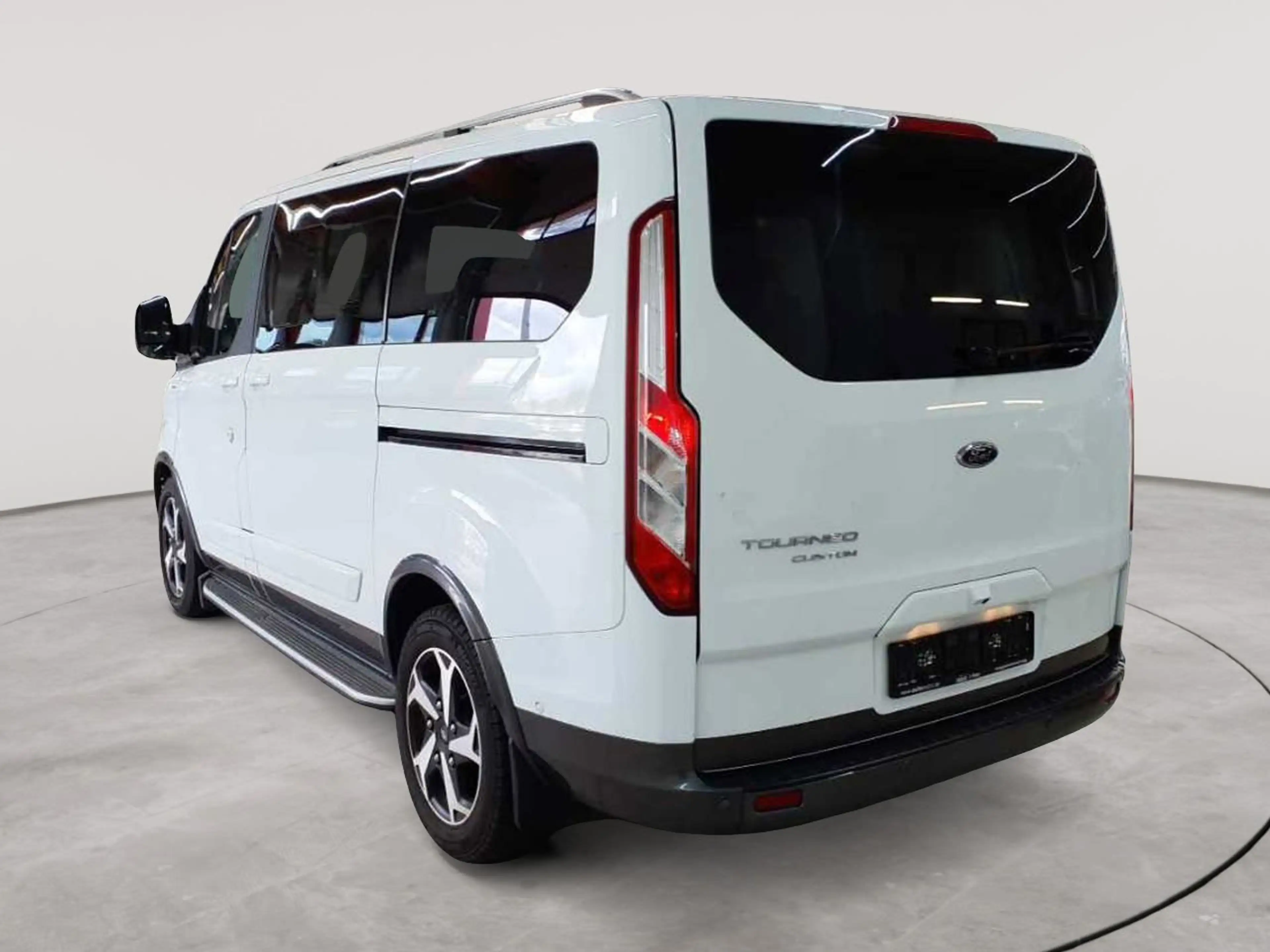 Ford Tourneo Tourneo Custom 320 L1H1 VA Autm. Active 8-Si — photo 5