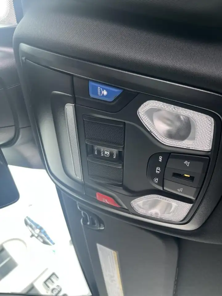 RAM 3500 снимка RAM 3500