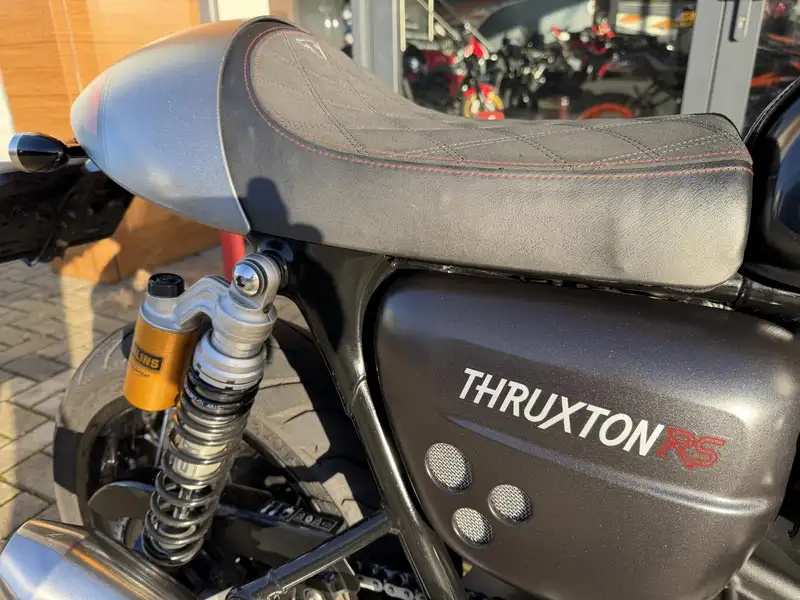 Triumph Thruxton - foto 8