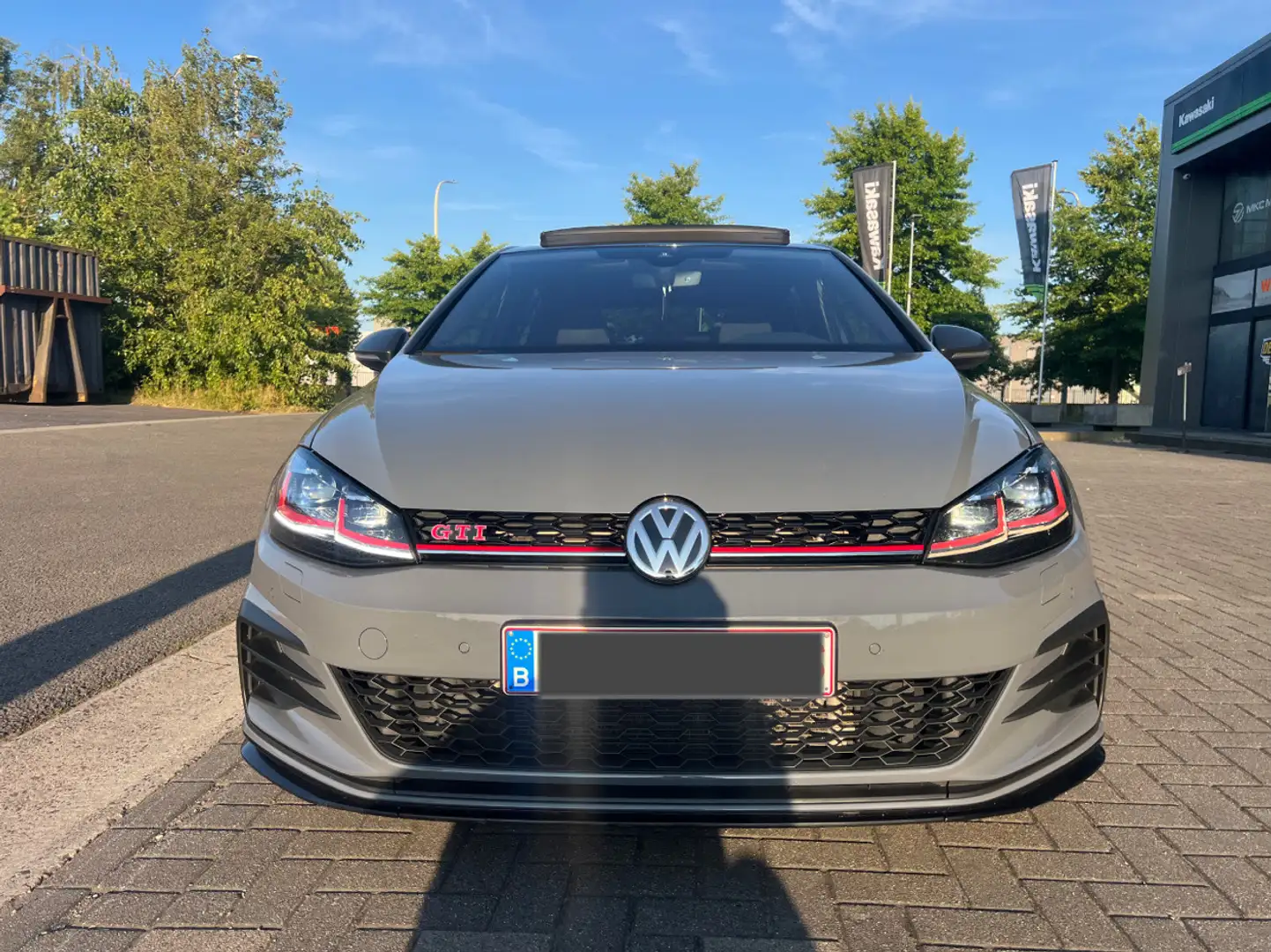 Volkswagen Golf GTI 2.0 TSI TCR OPF DSG - 2