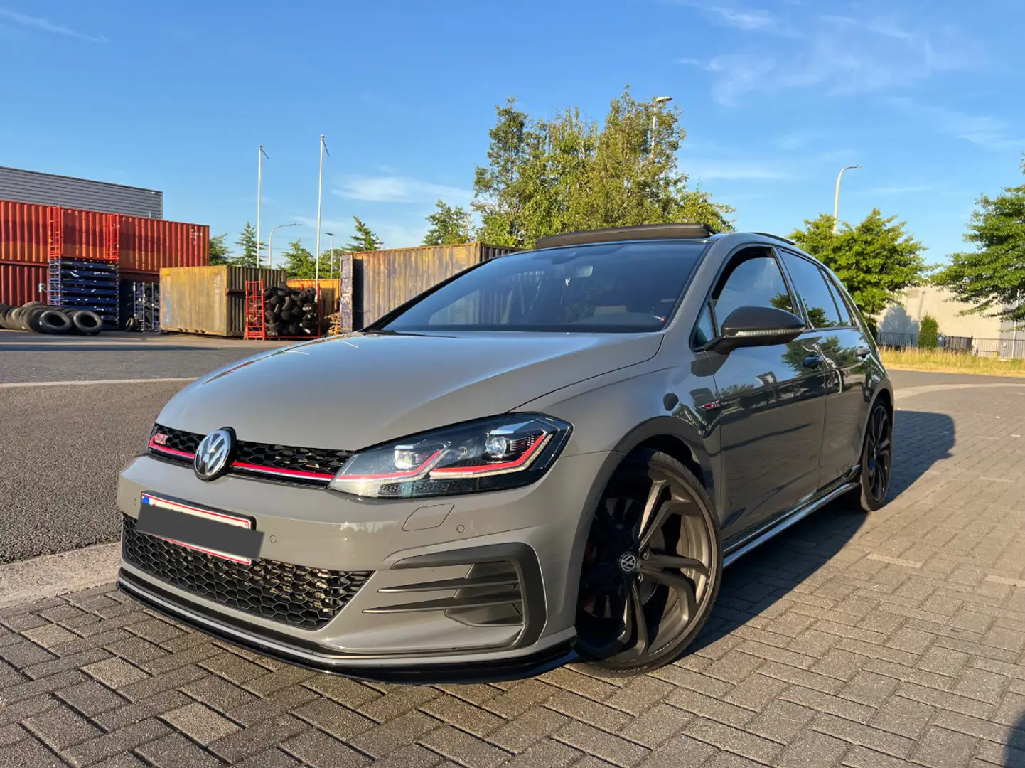 Volkswagen Golf GTI 2.0 TSI TCR OPF DSG - 1