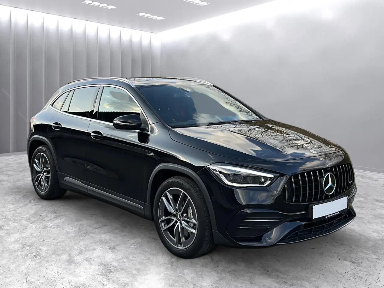 Mercedes-Benz GLA 35 AMG