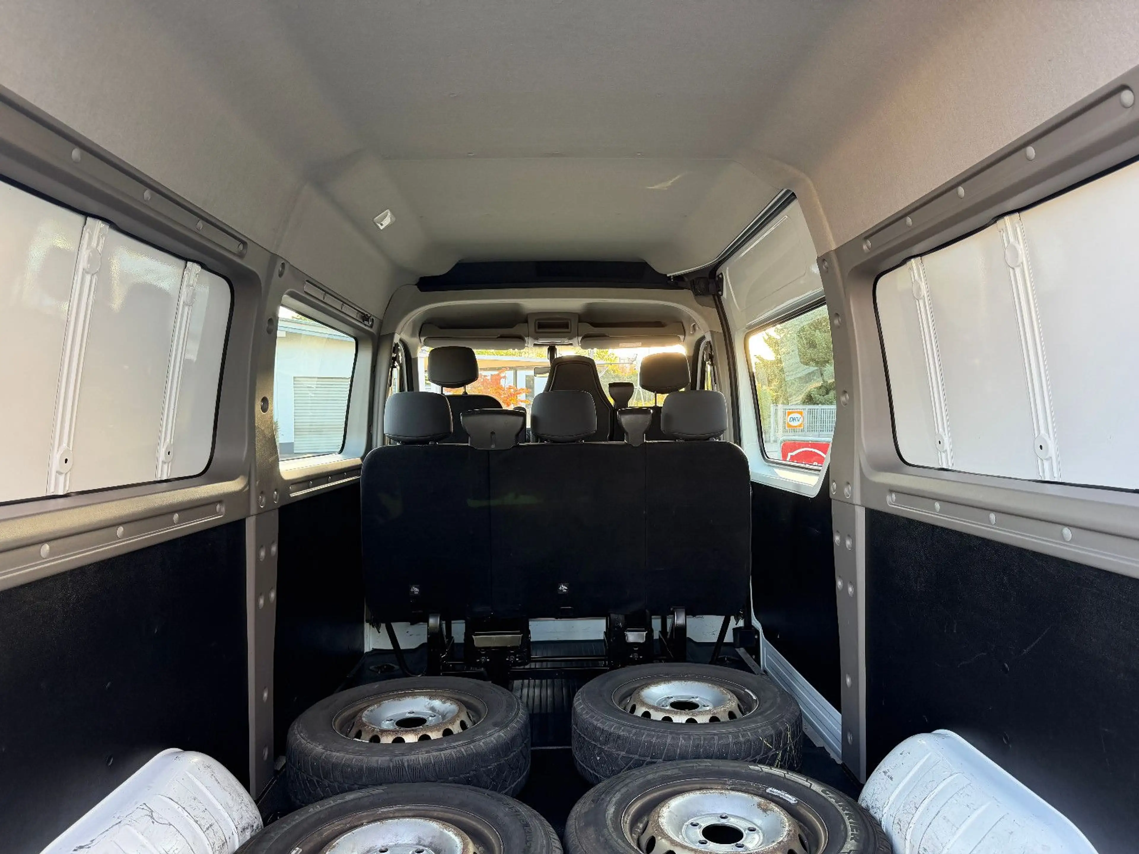Renault Master III Kombi L2H2 3,3t — photo 9