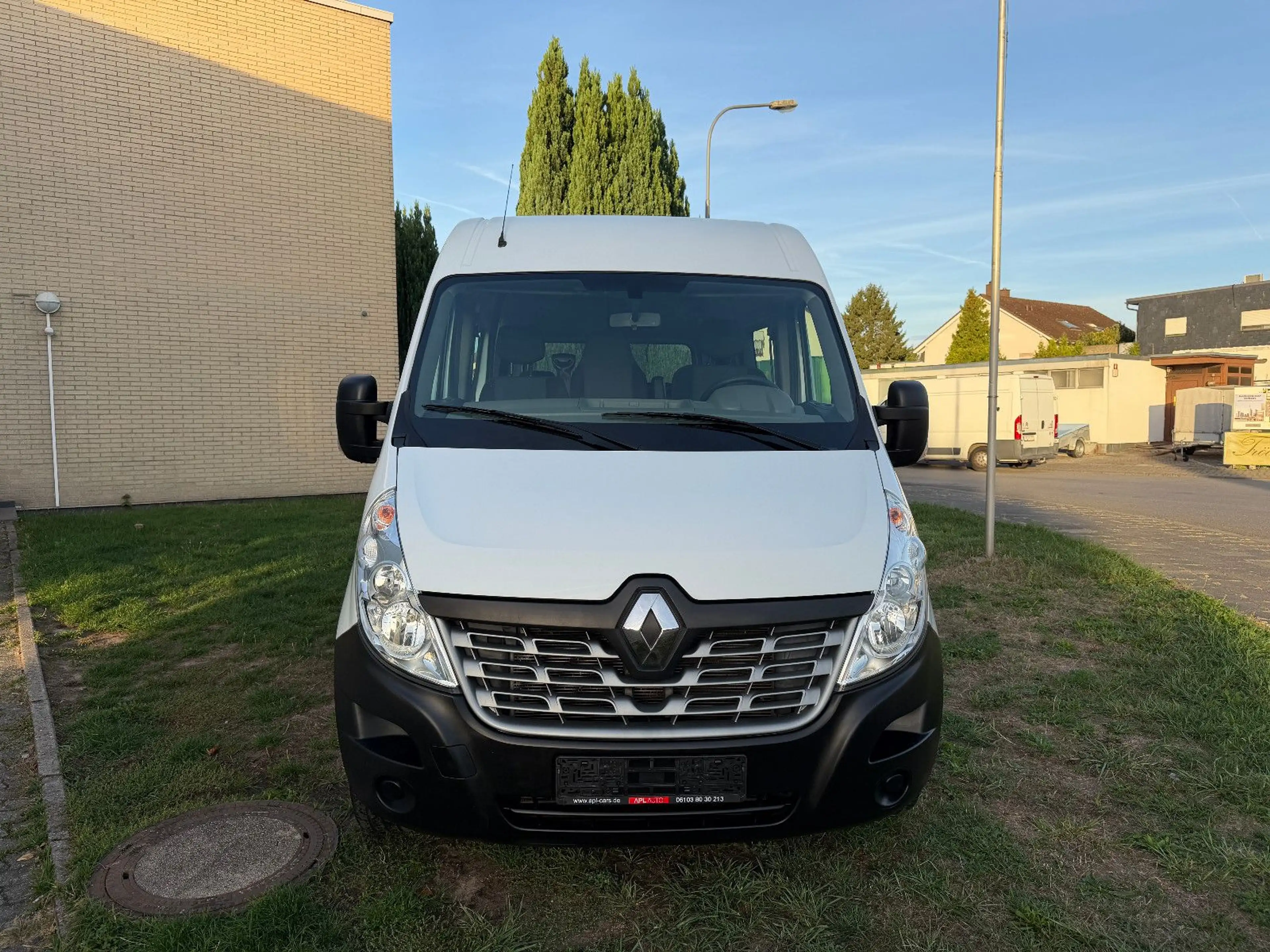 Renault Master III Kombi L2H2 3,3t — photo 2