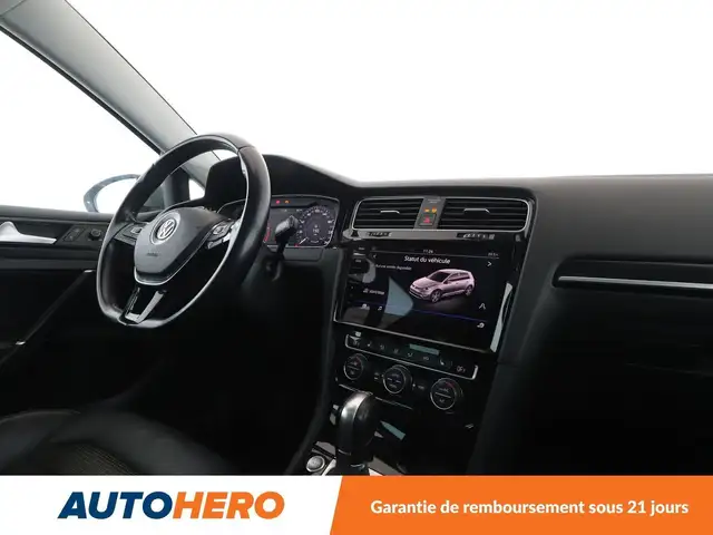 Volkswagen Golf view 13