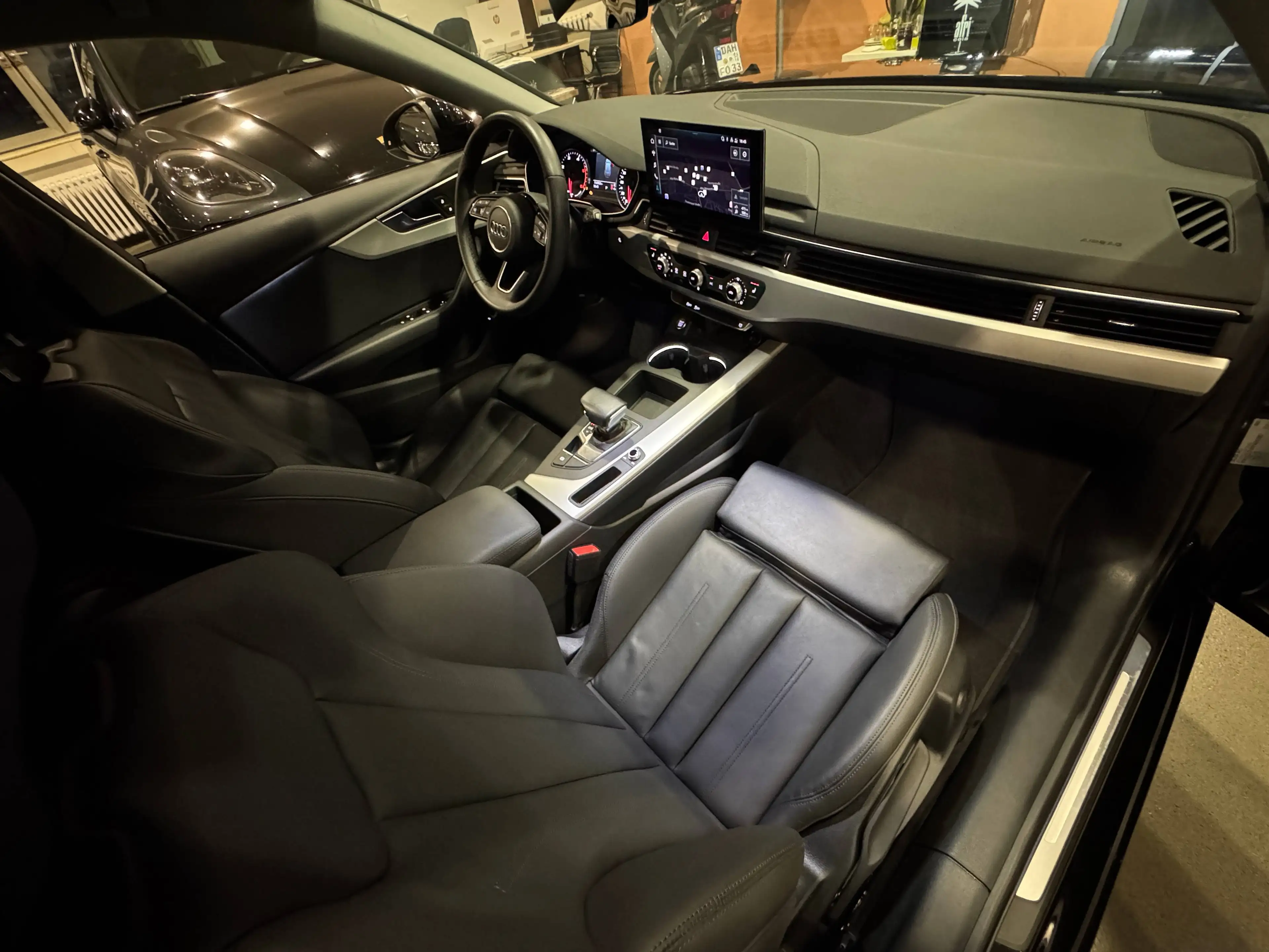 Audi A4 35 TDI,Sport,S-tronic,LED Matrix,Leder,NAVI MMI,AHK, ER+SR, Garantie — photo 20