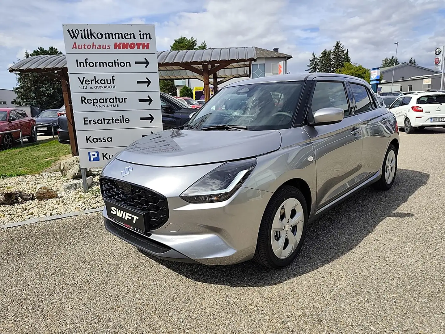 Suzuki Swift 1,2 Hybrid Shine Silber - 1