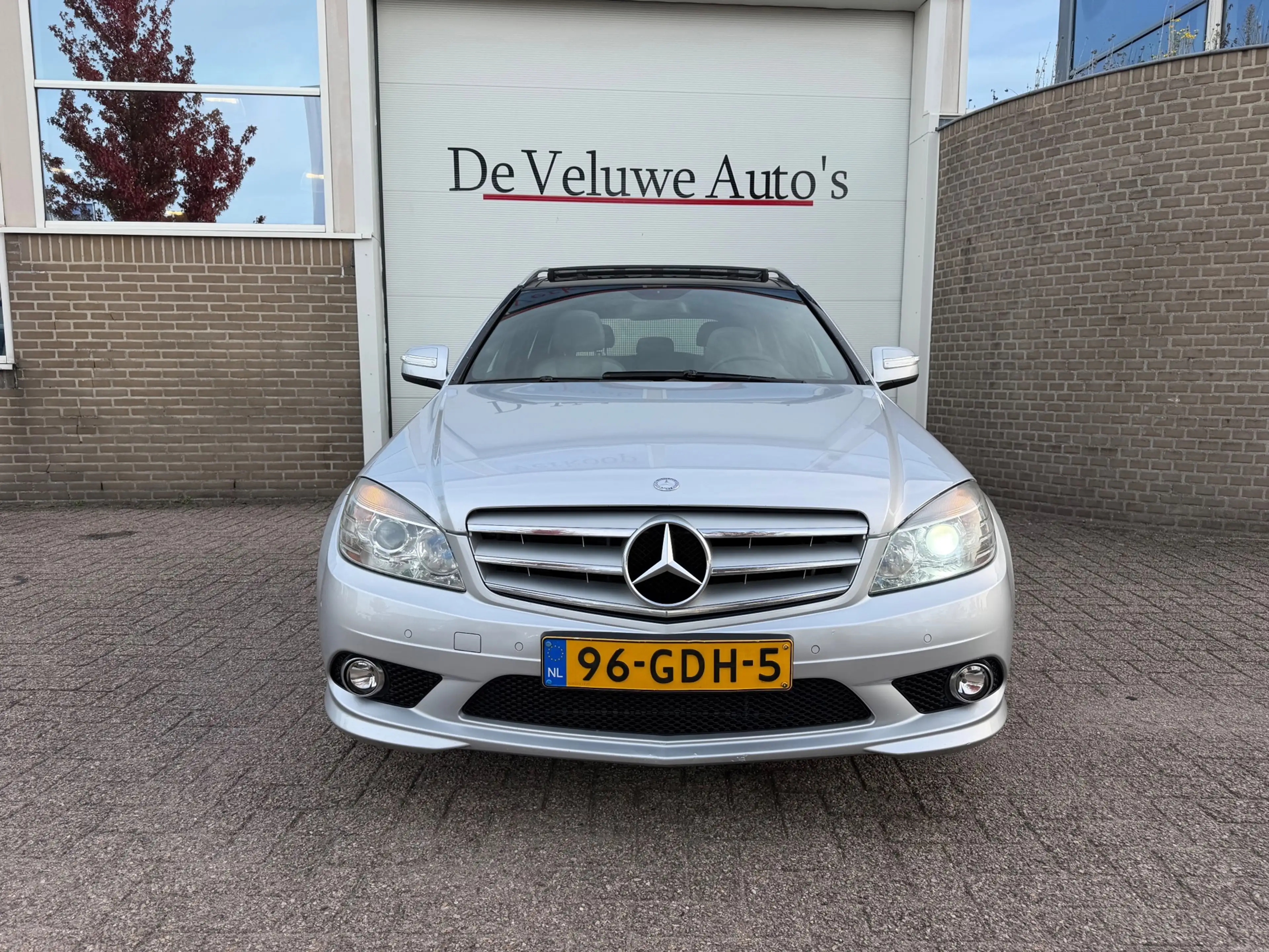 Mercedes-Benz C 350 Estate Avantgarde|Navi|PDC|Pano| — photo 6