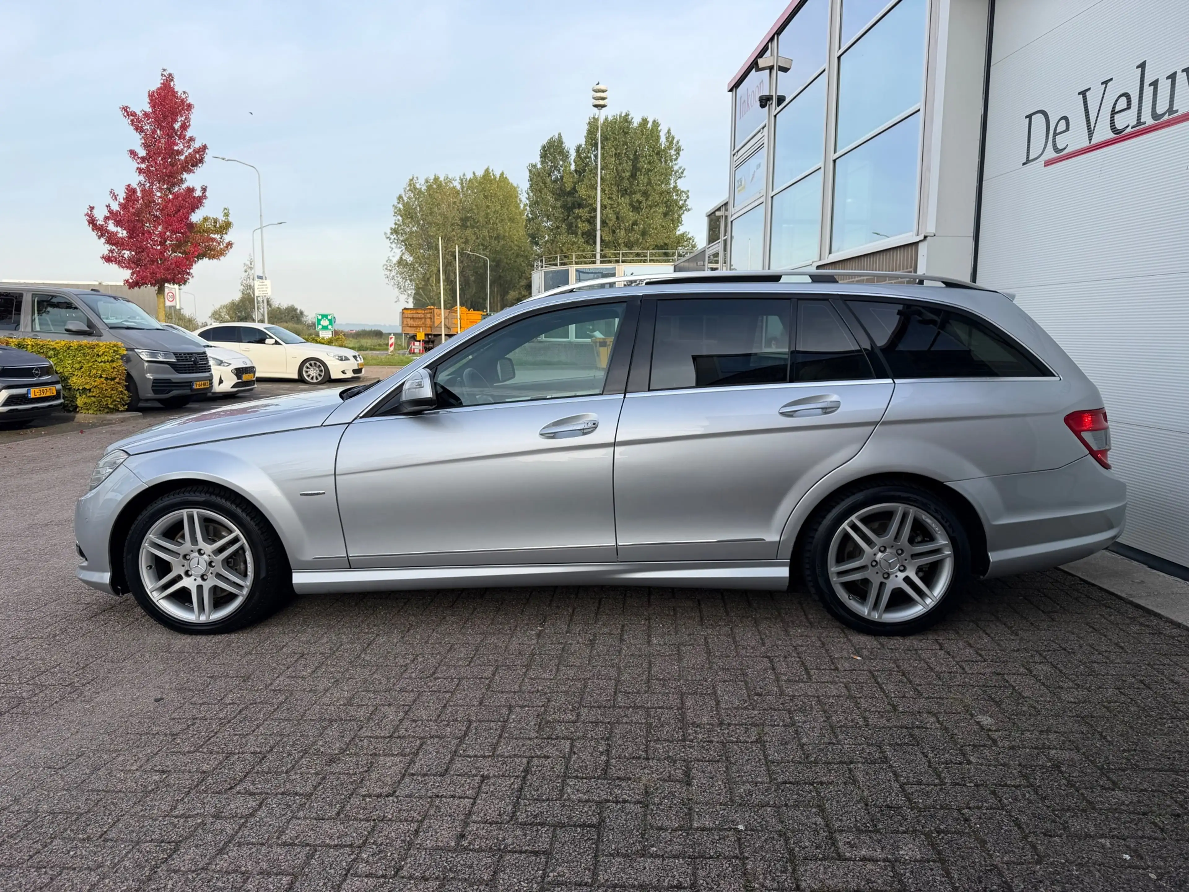 Mercedes-Benz C 350 Estate Avantgarde|Navi|PDC|Pano| — photo 5